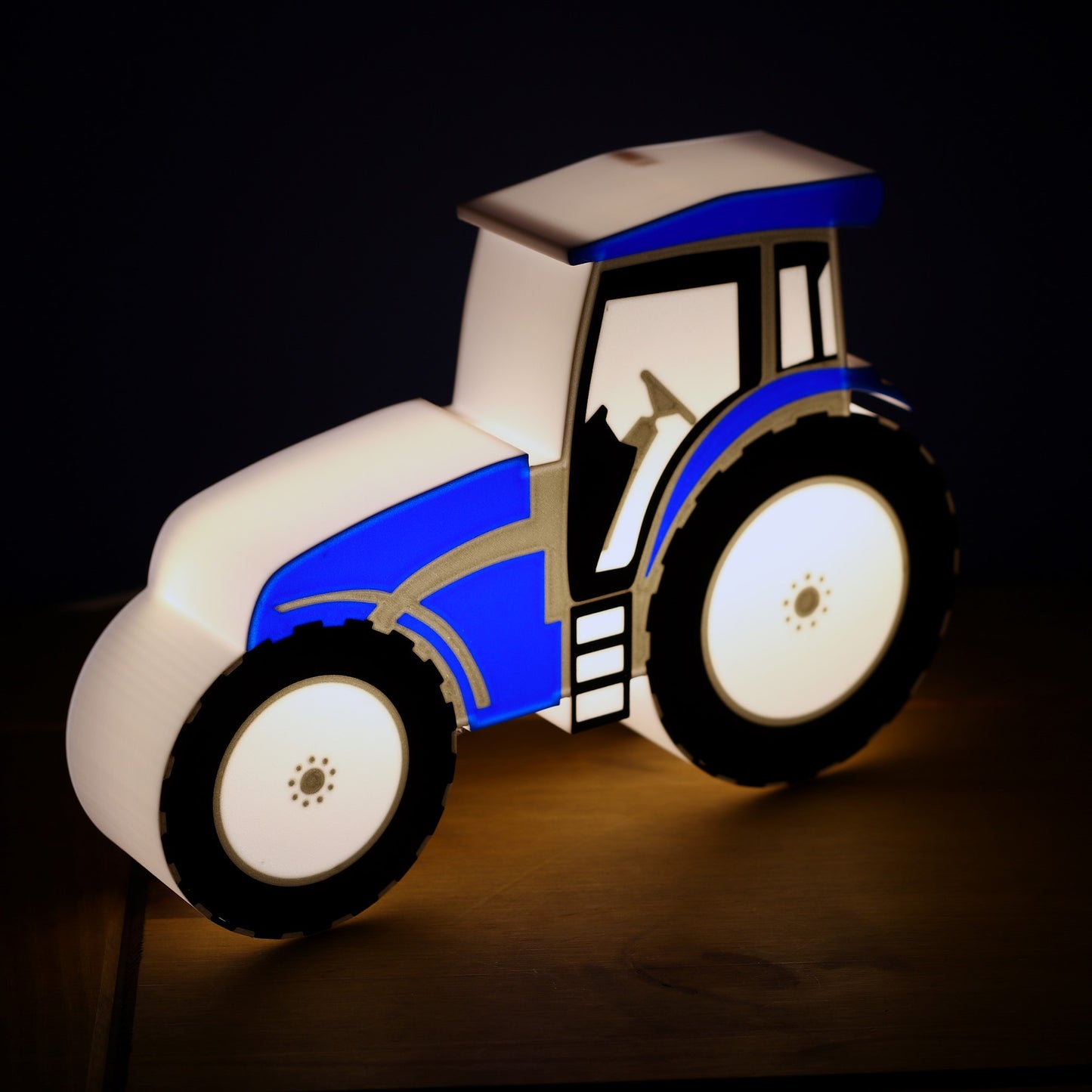Tractor USB Dimmable Night Light - MP3D